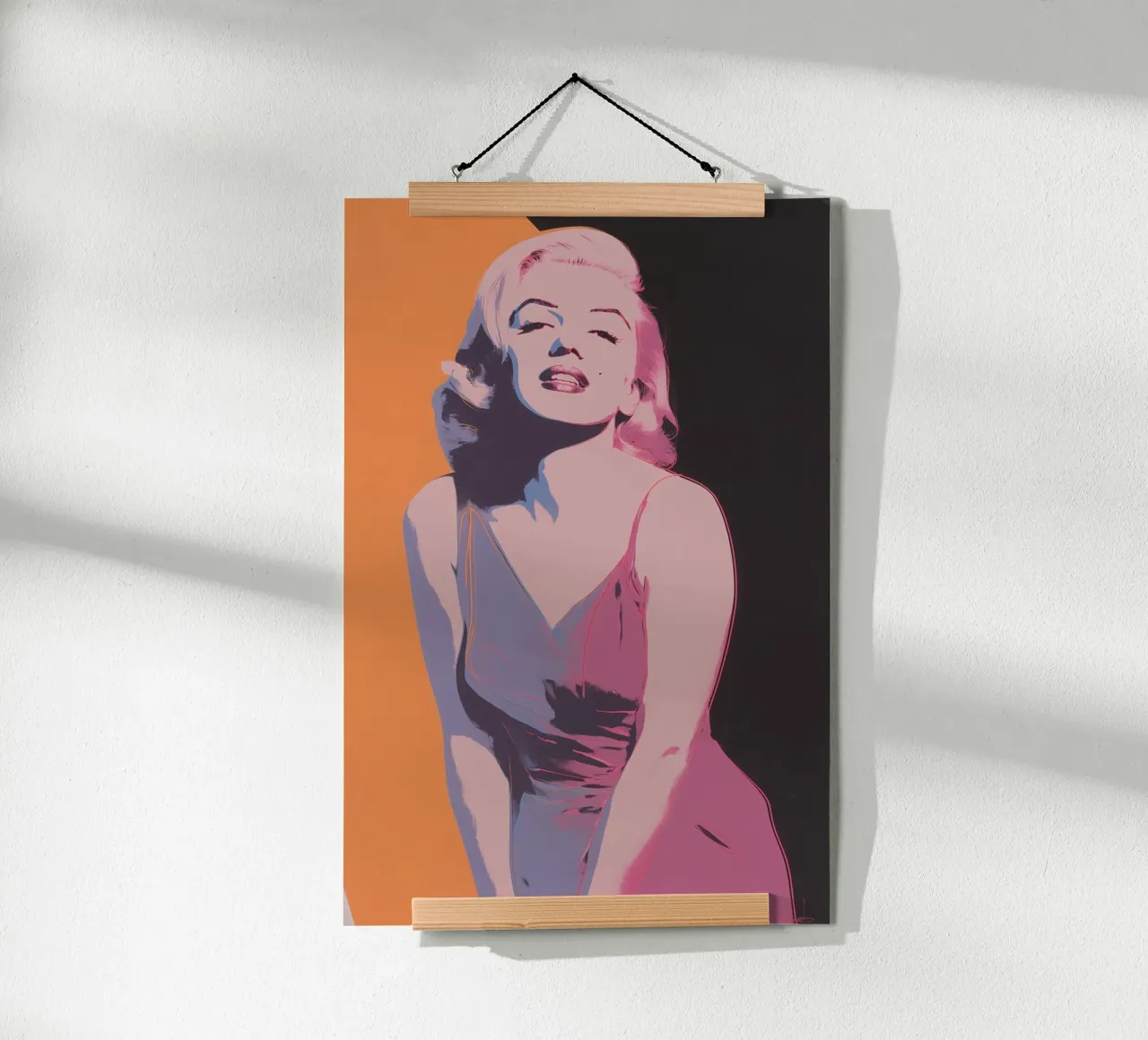 Marilyn Monroe | Icona Pop Art in rosa arancio poster con telaio in alluminio da Autofocus