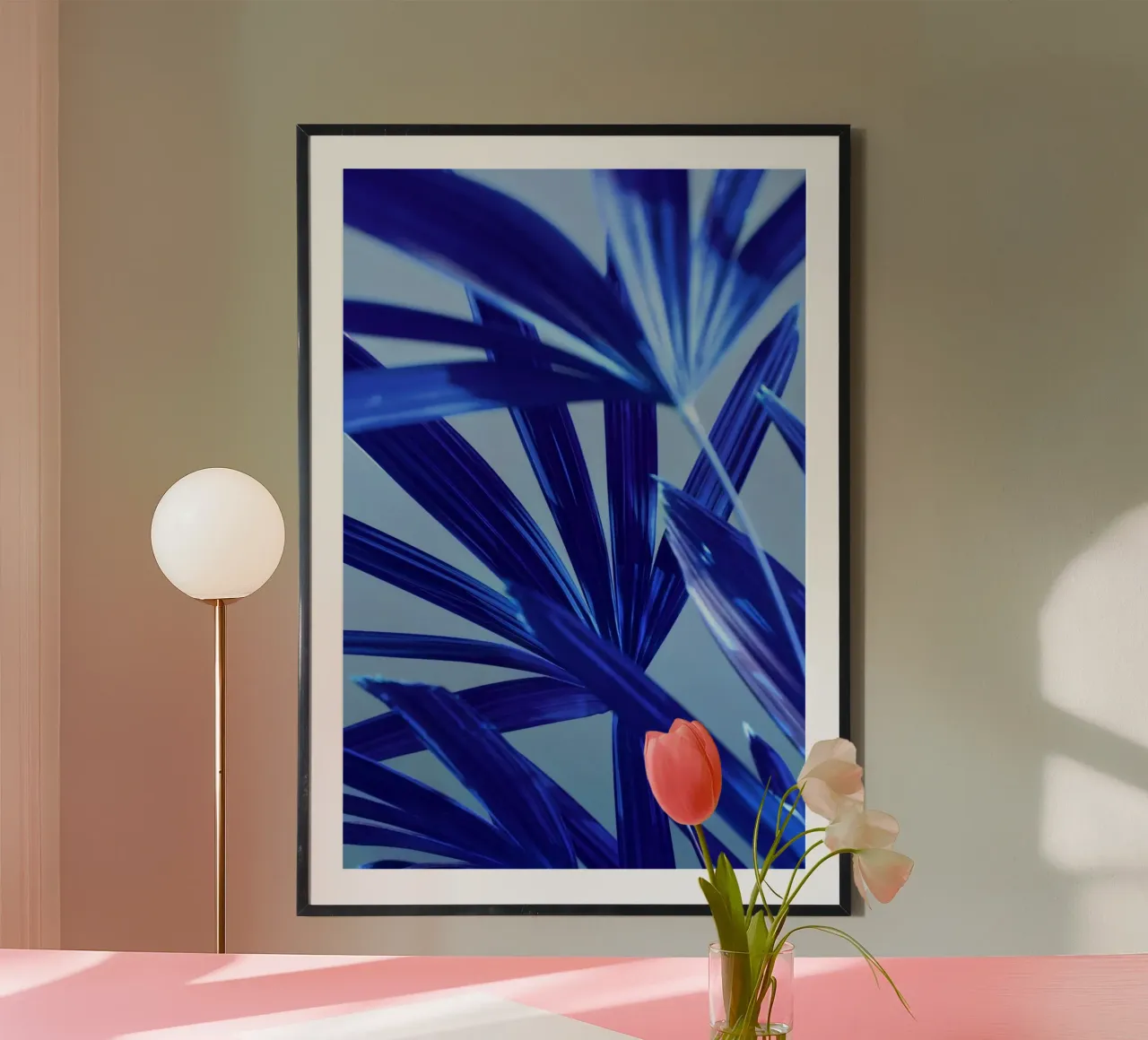 Flora 8 poster da rafael campezato