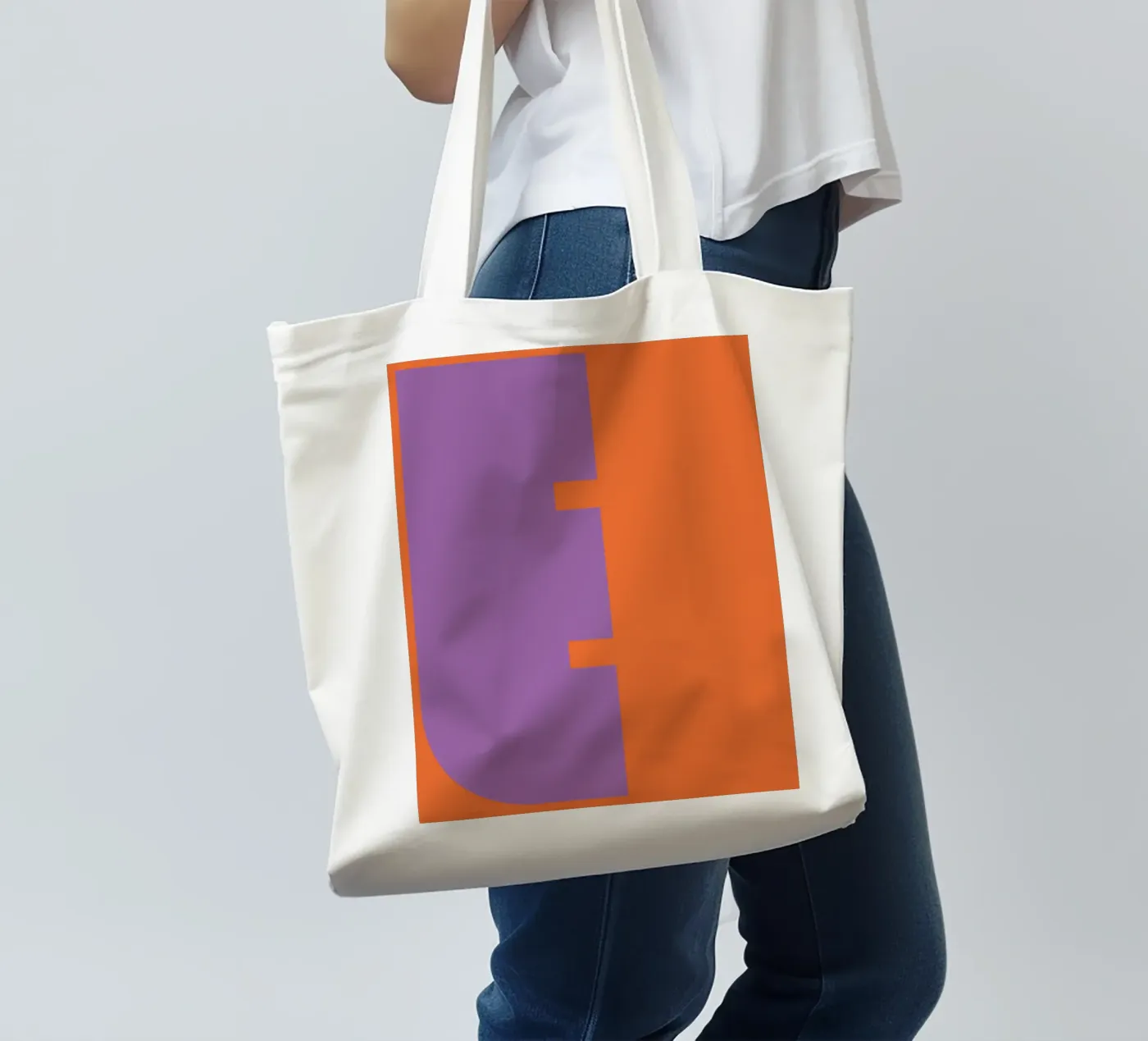 Buchstabe E borsa in juta da DARIA IVANOVNA