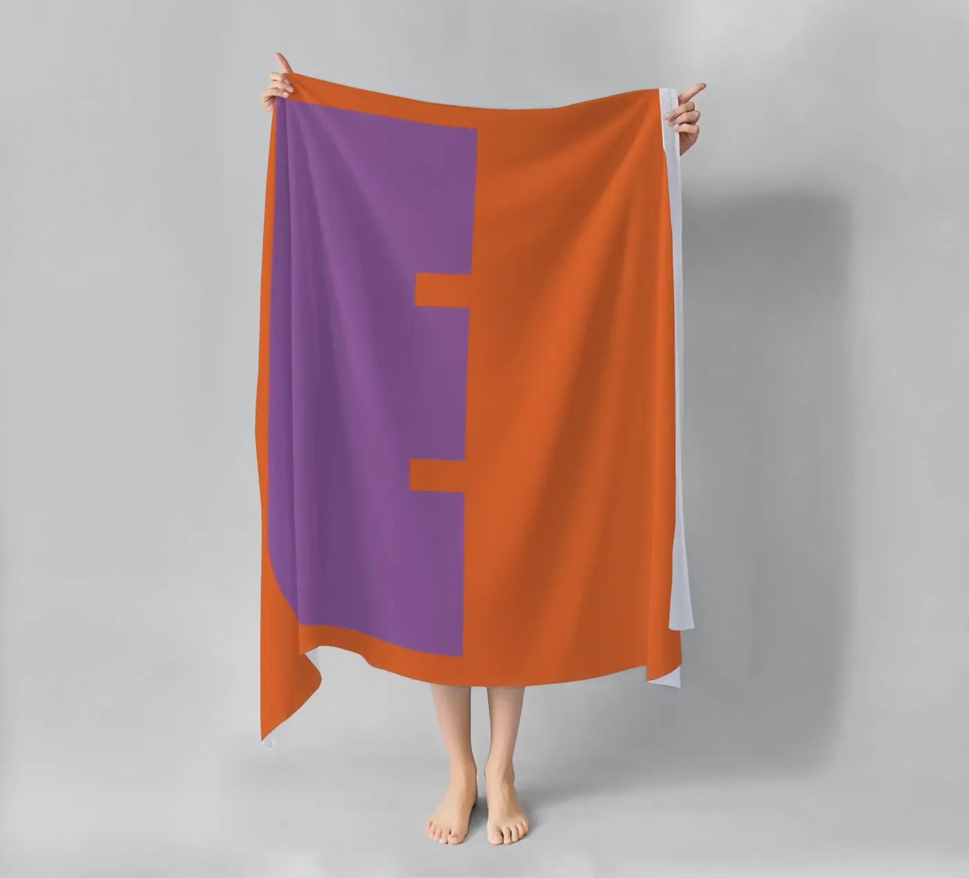 Buchstabe E strandhanddoek van DARIA IVANOVNA