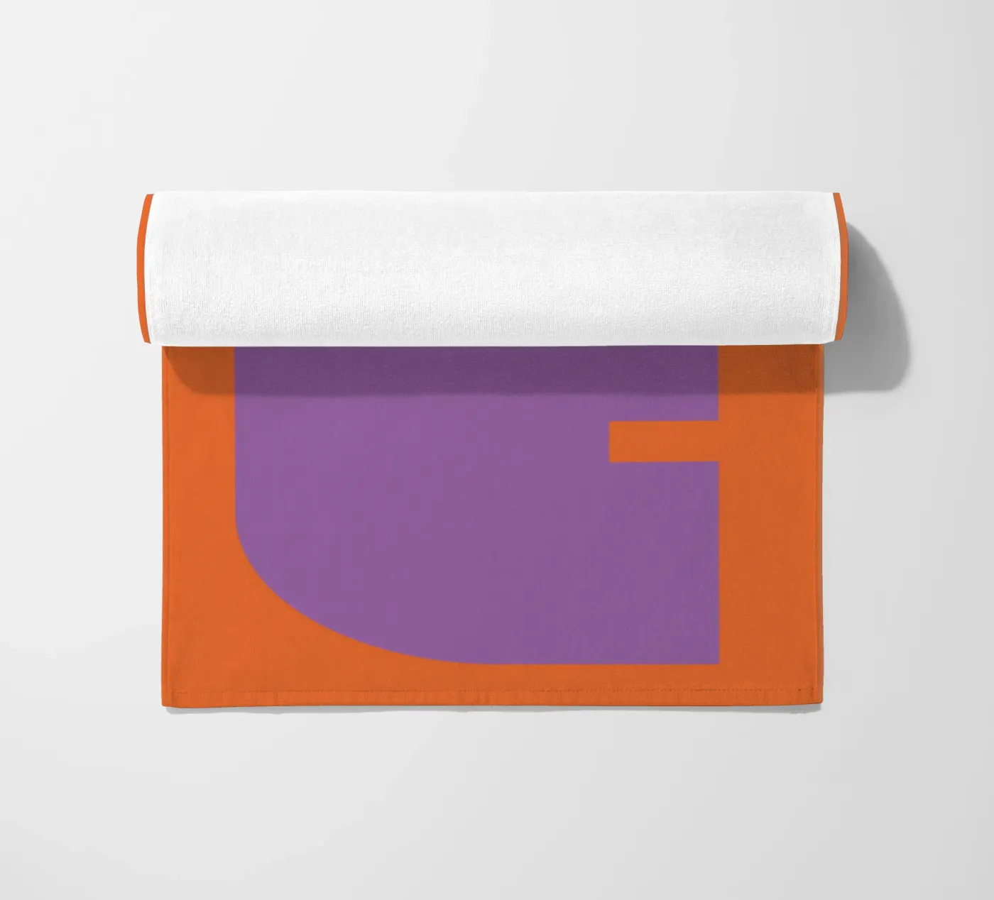 Buchstabe E strandhanddoek van DARIA IVANOVNA