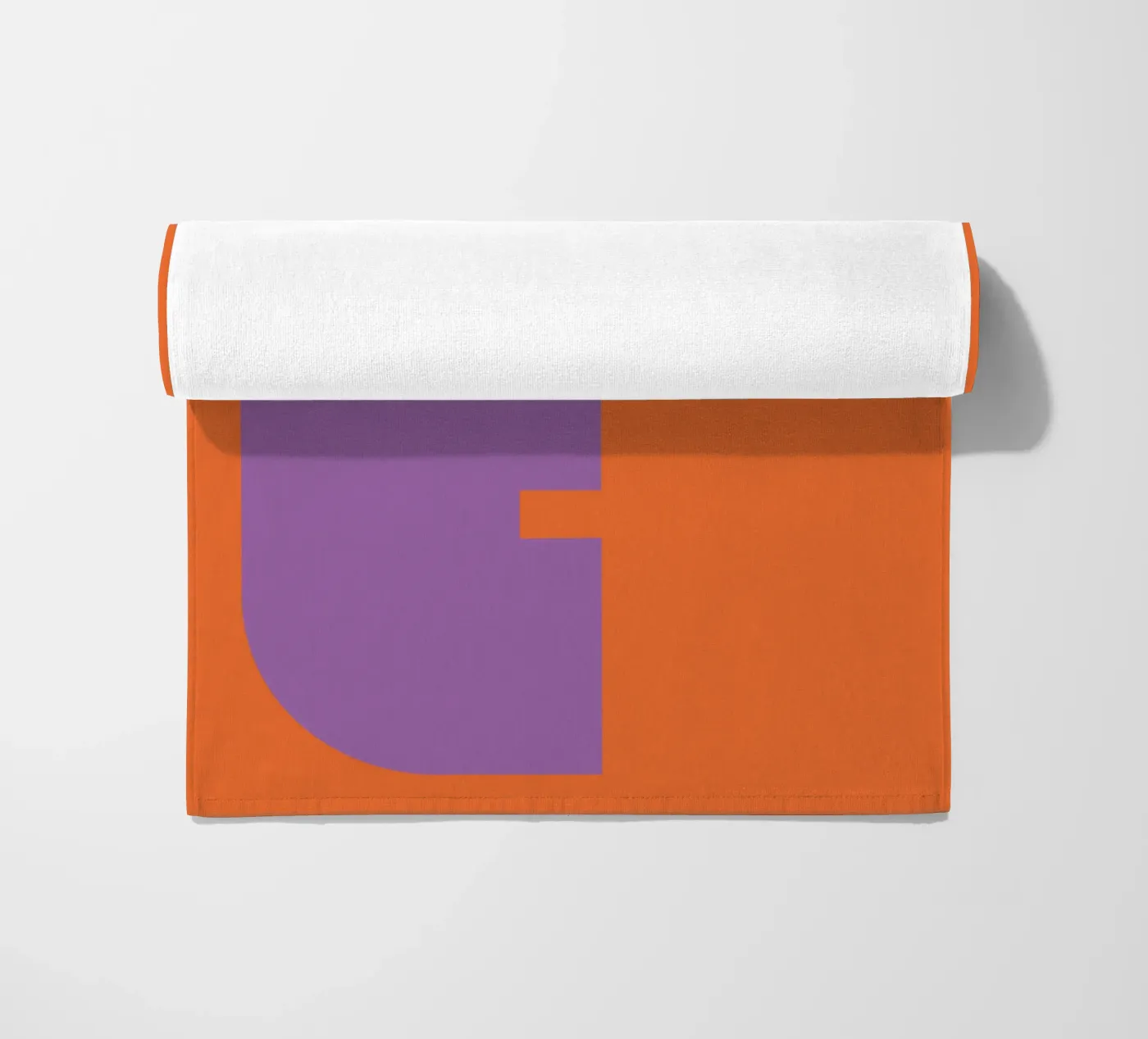 Buchstabe E strandhanddoek van DARIA IVANOVNA