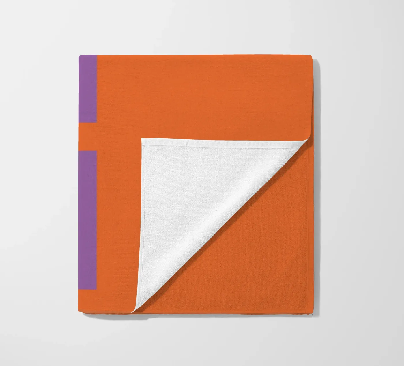 Buchstabe E strandhanddoek van DARIA IVANOVNA