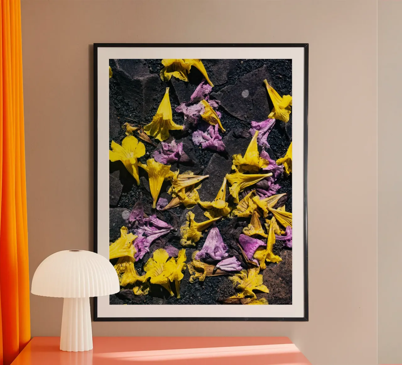 Flora 9 poster da rafael campezato