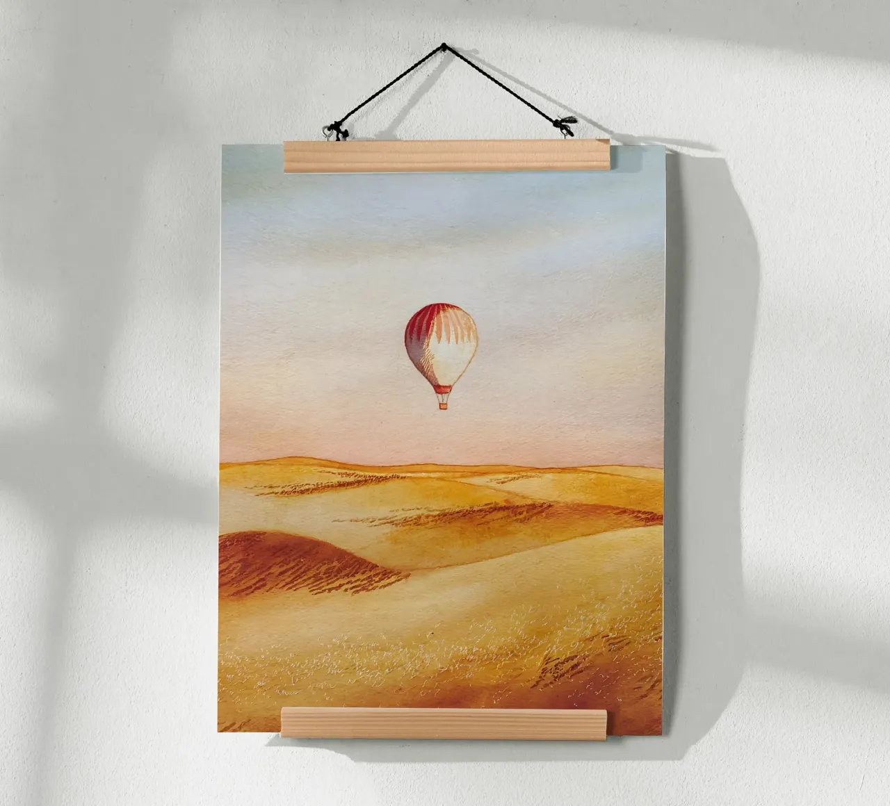 Voli in mongolfiera sopra le Dune d'Oro poster da Plain Thoughts