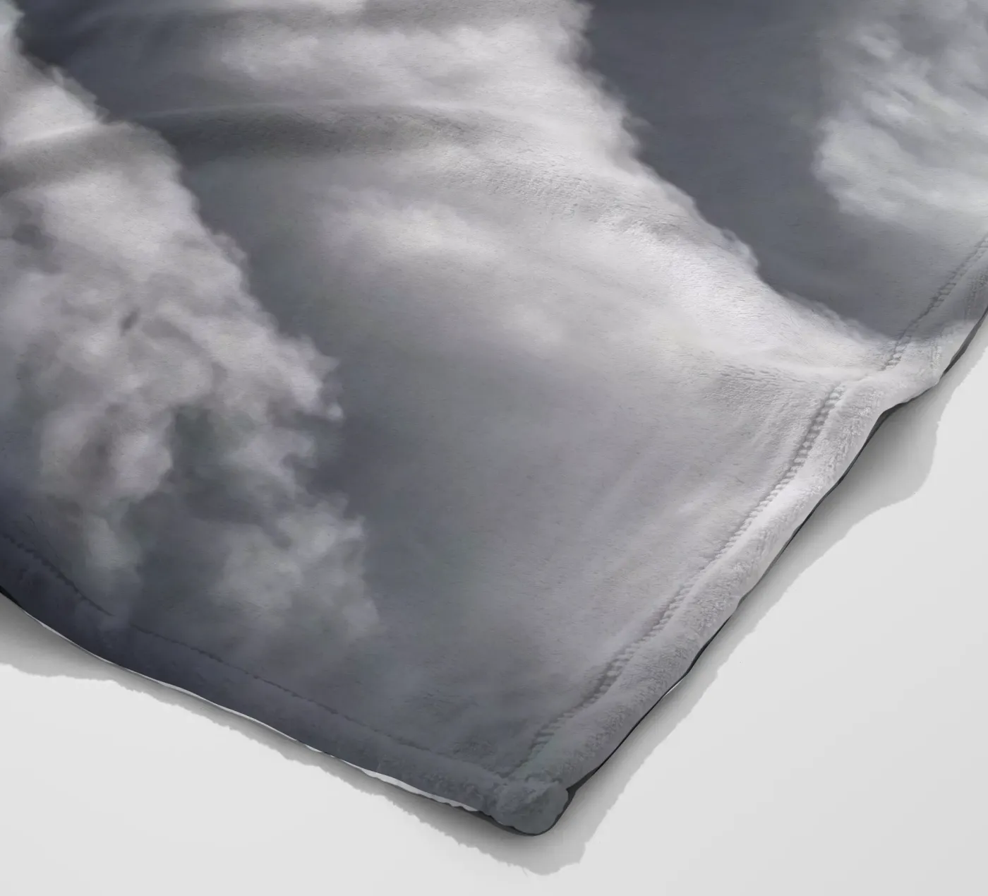 Clouds #5 fleecedeken van Tal Paz-Fridman