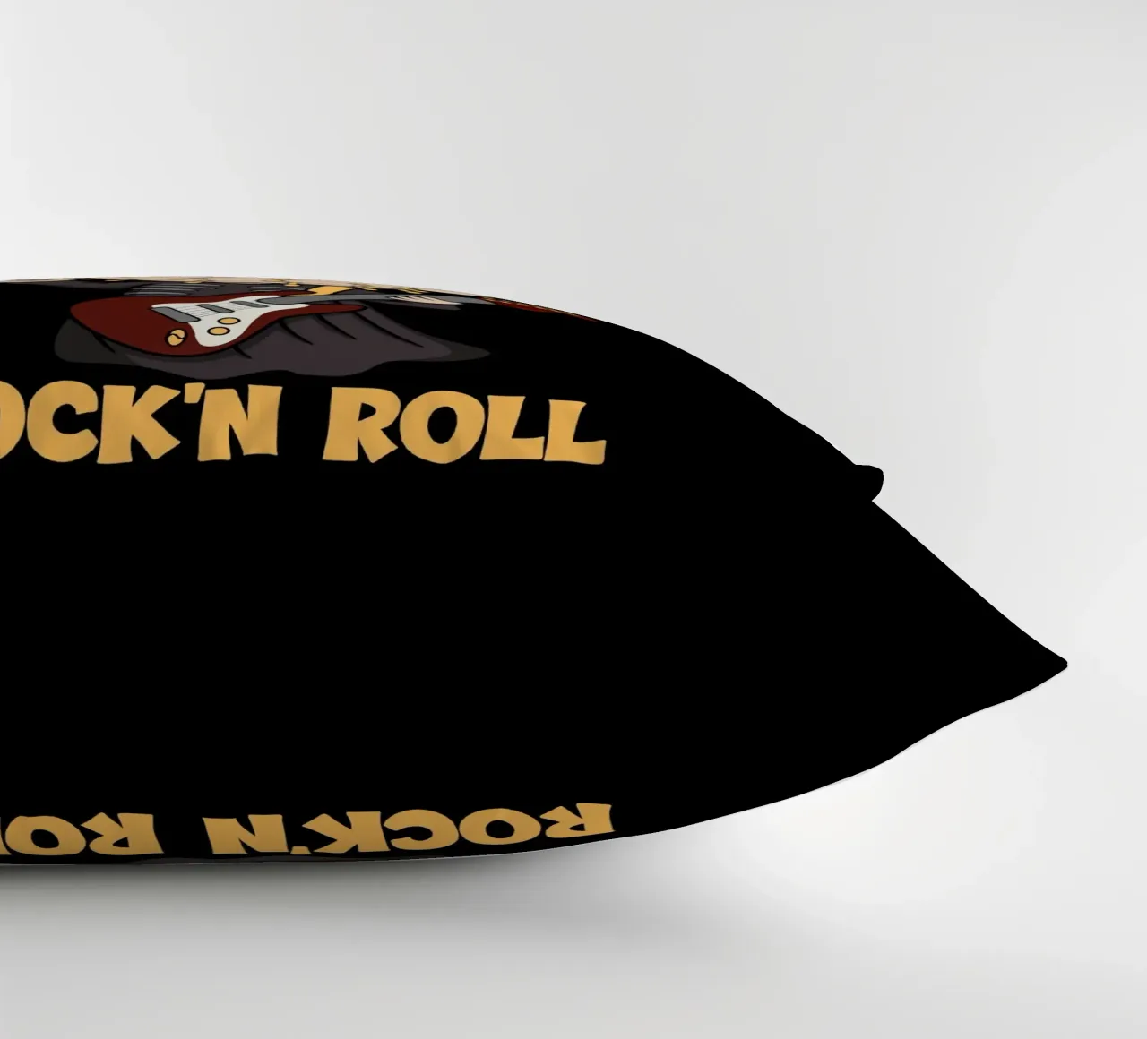 Dolore, catene e rock'n roll cuscino da Loobs