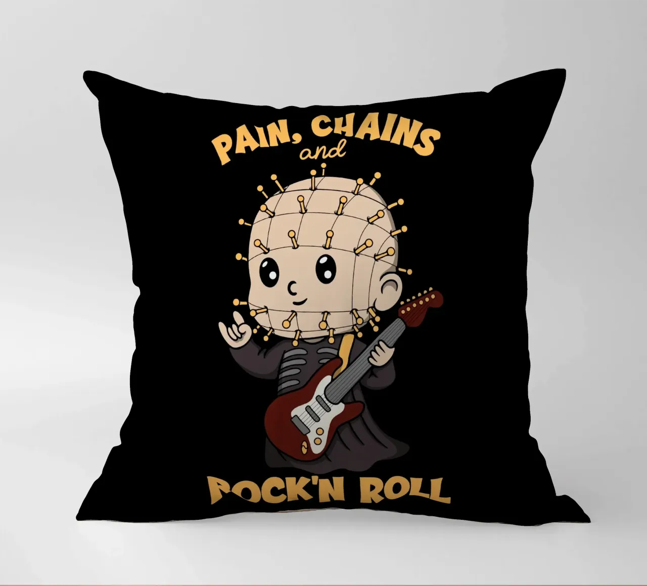 Dolore, catene e rock'n roll cuscino da Loobs
