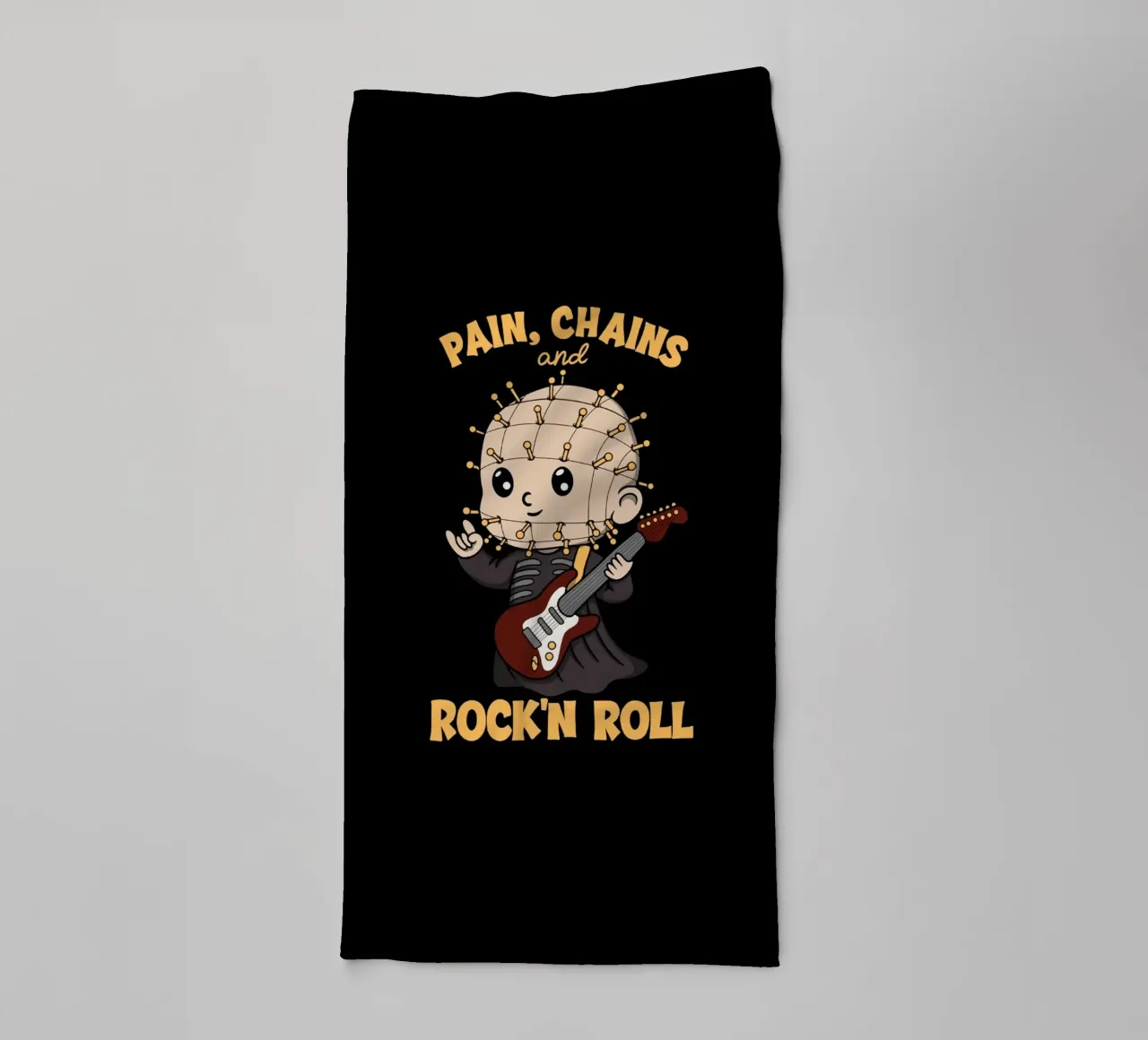 Dolore, catene e rock'n roll asciugamano da bagno da Loobs