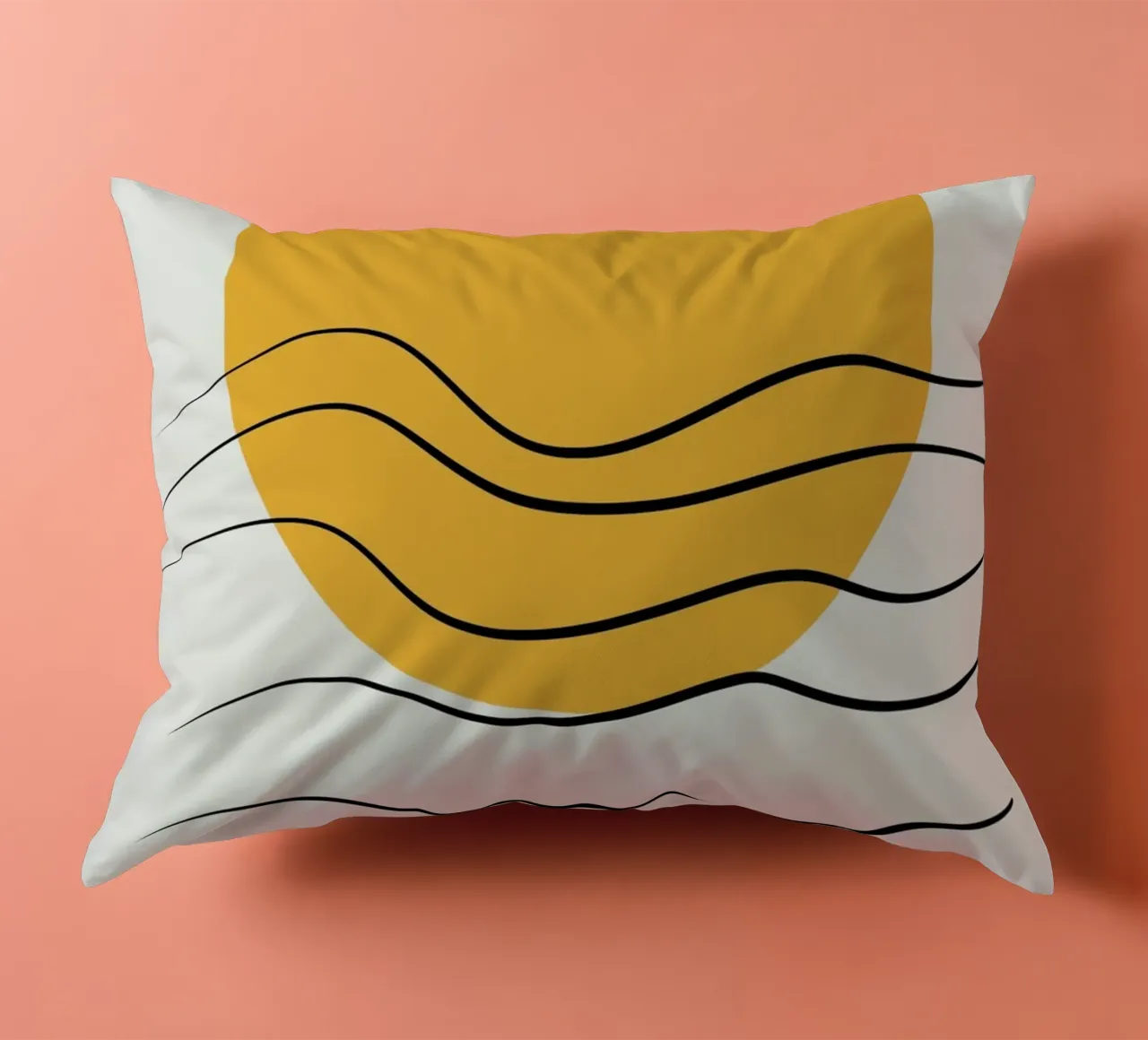 Giallo e linee artistiche 06 cuscino da Little Dean