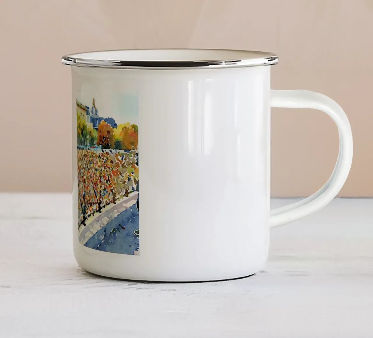 Amore a Parigi tazza in smalto da Massimo Frascogna