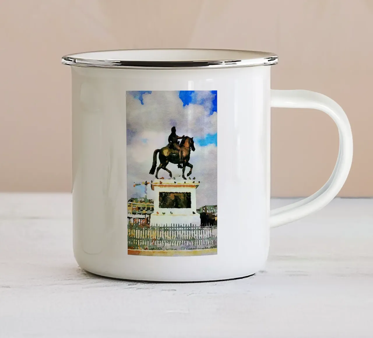 A Parigi tazza in smalto da Massimo Frascogna