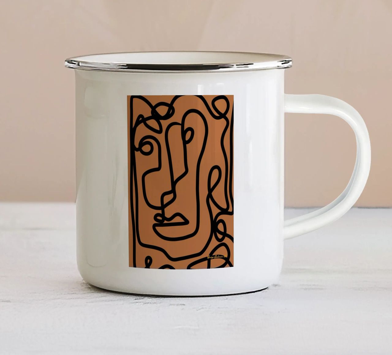 Line Movis tazza in smalto da Mike Leymi