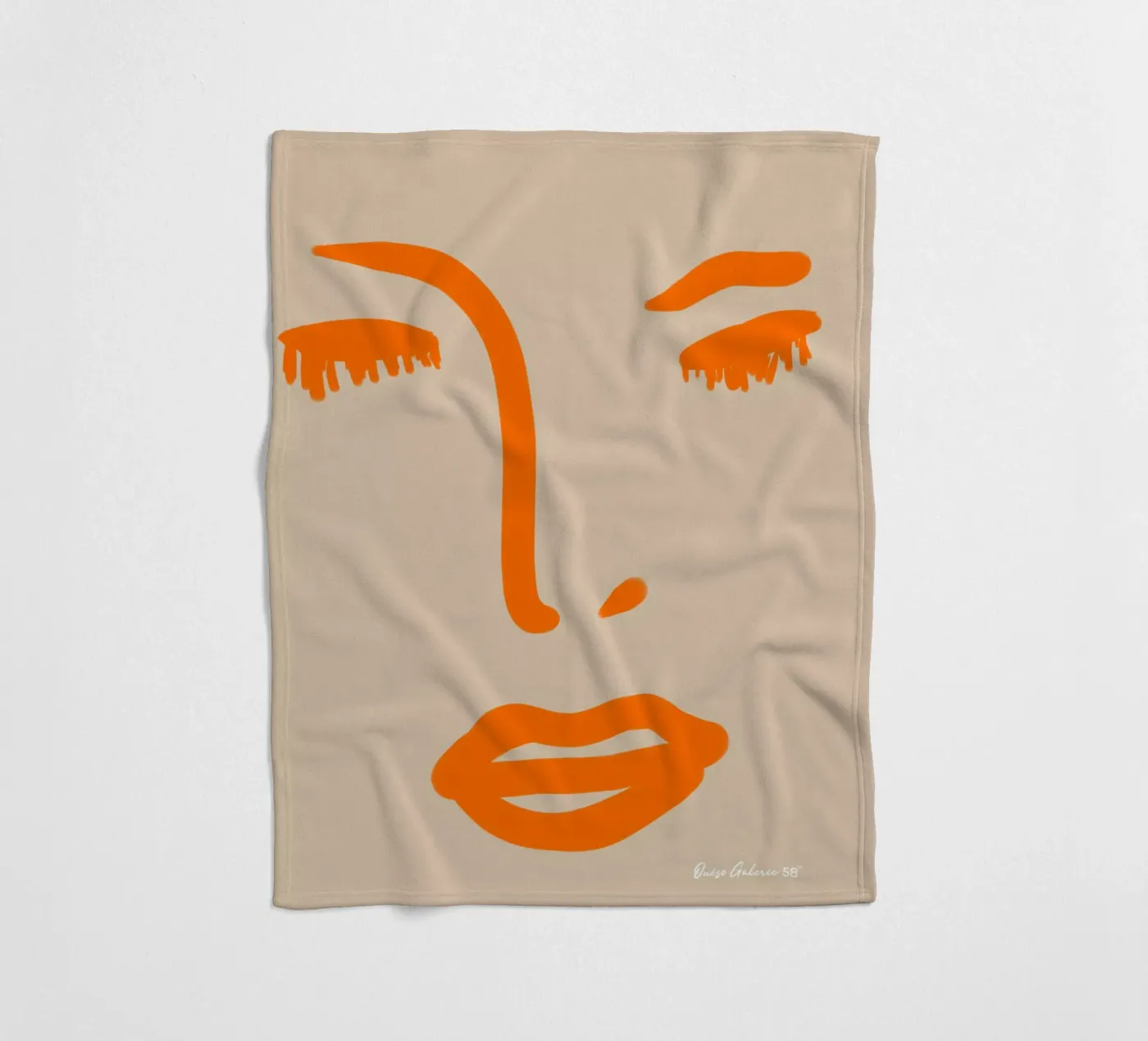 Ouque fleece blanket by Mike Leymi
