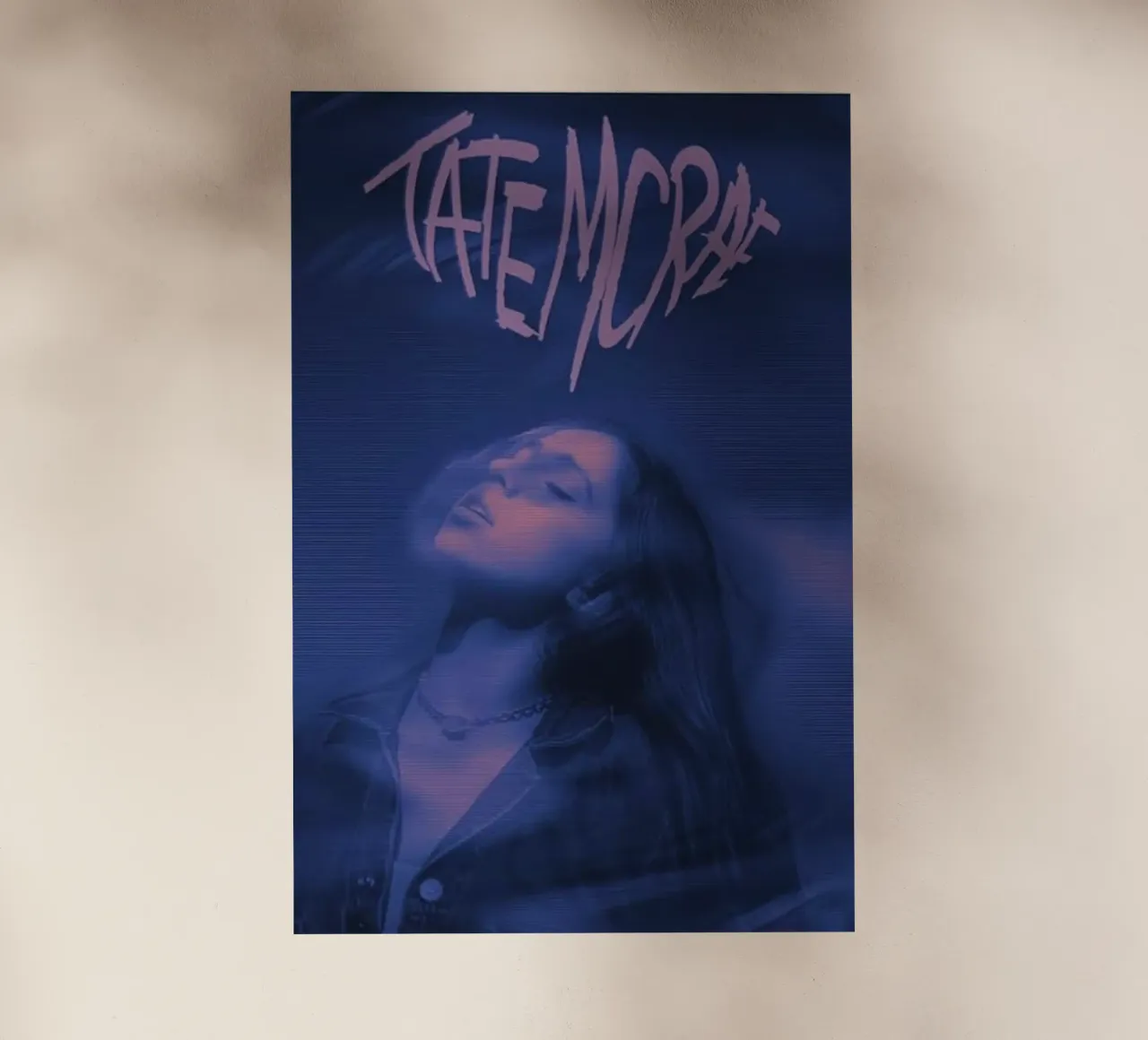 Tate Mcrae pellicola backlit da Theodore