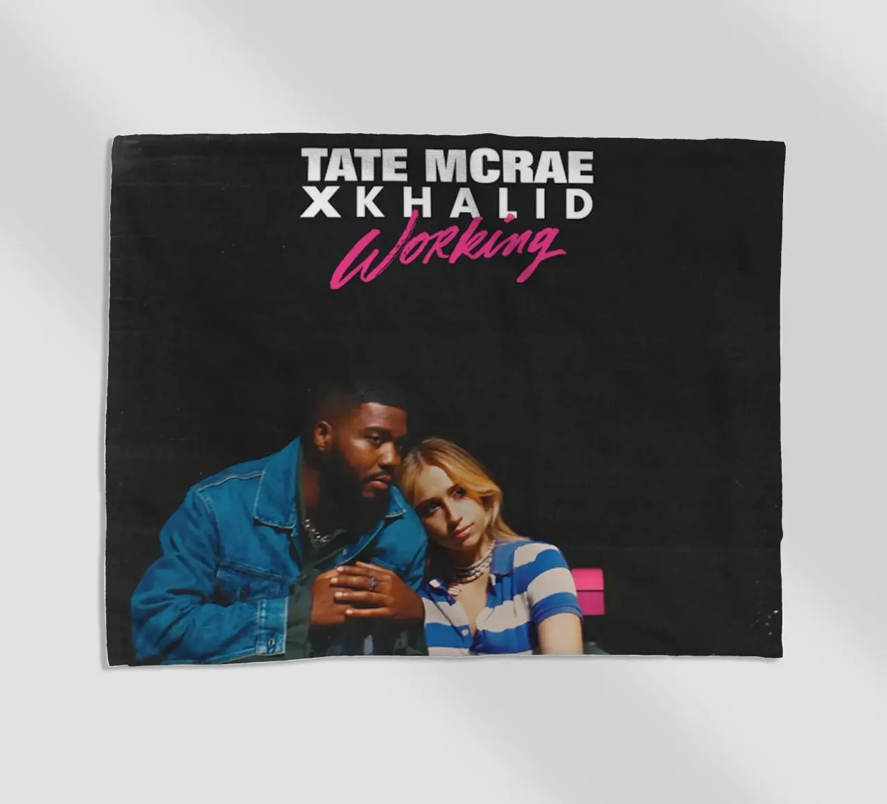 Tate McRae e Khalid telo mare da Theodore