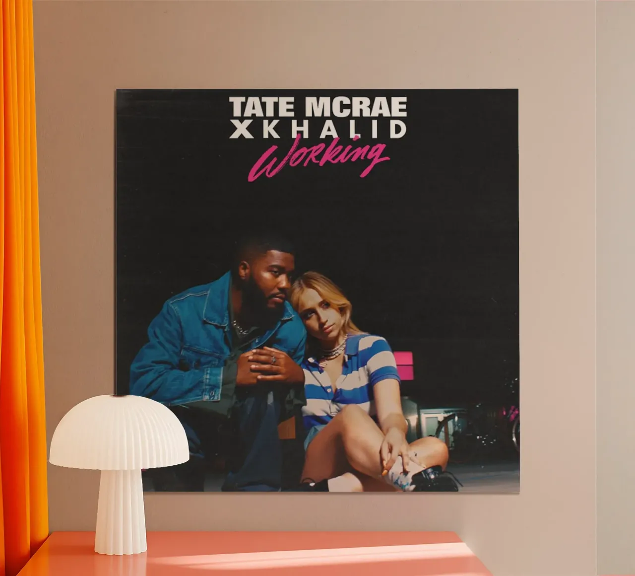 Tate McRae e Khalid carta hahnemühle da Theodore