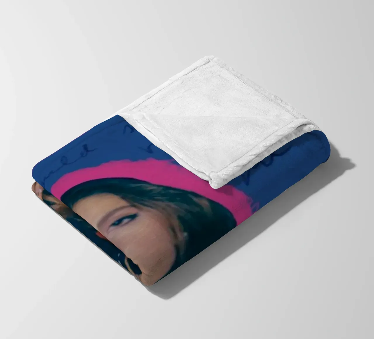 Tate McRae 2 coperta in pile da Theodore