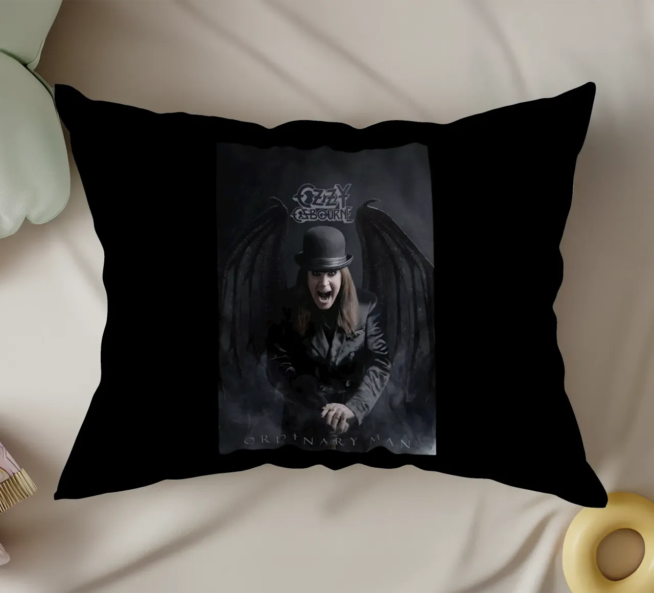 HardRock - Ozzy Osbourne cuscino da mannys_artt
