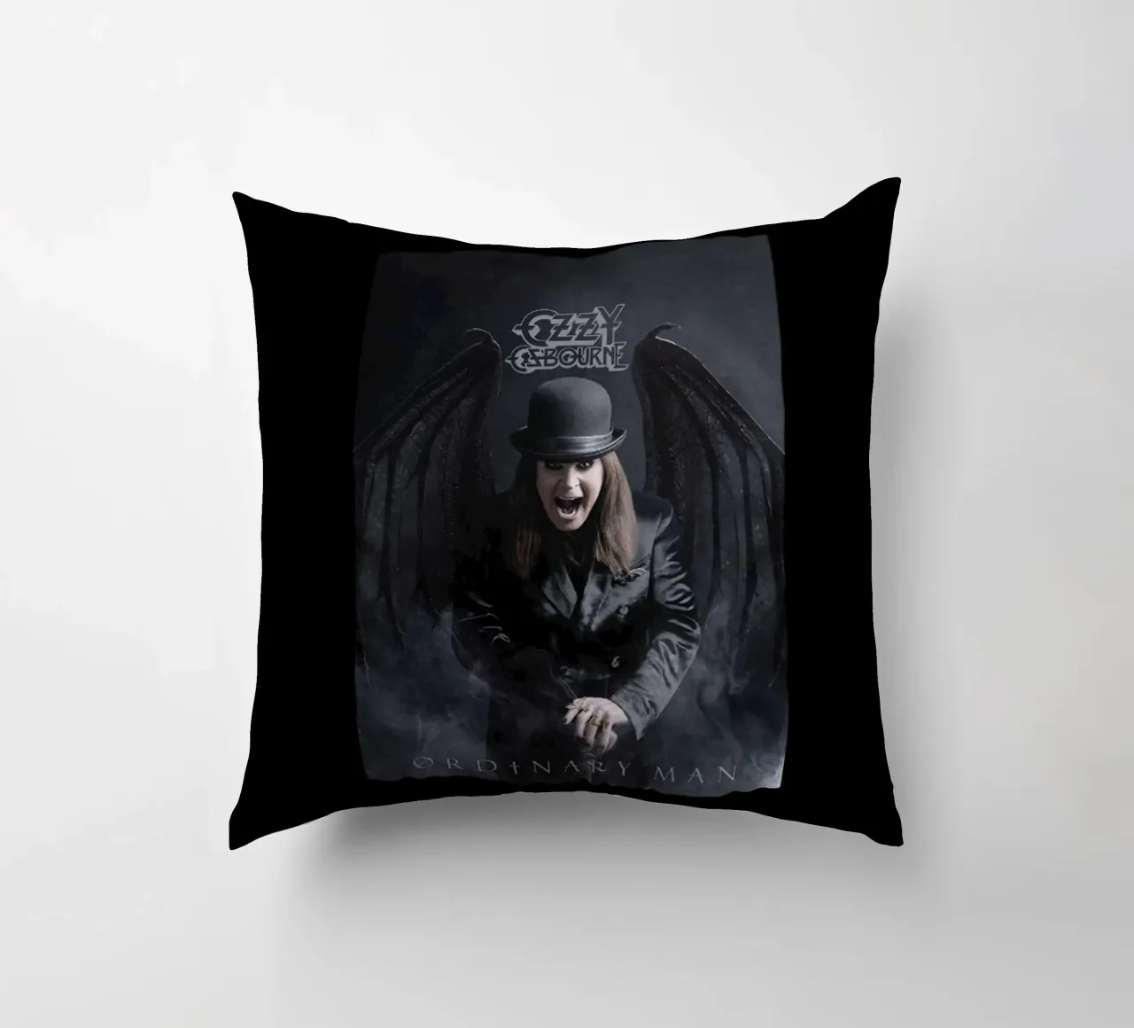 HardRock - Ozzy Osbourne cuscino da mannys_artt
