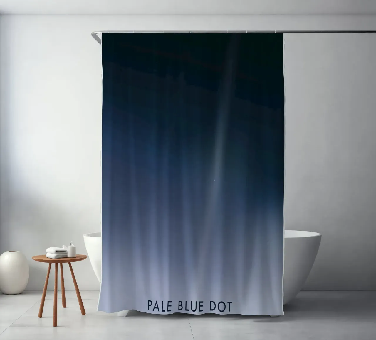 Blassblauer Fleck Duschvorhang von hewitt shop