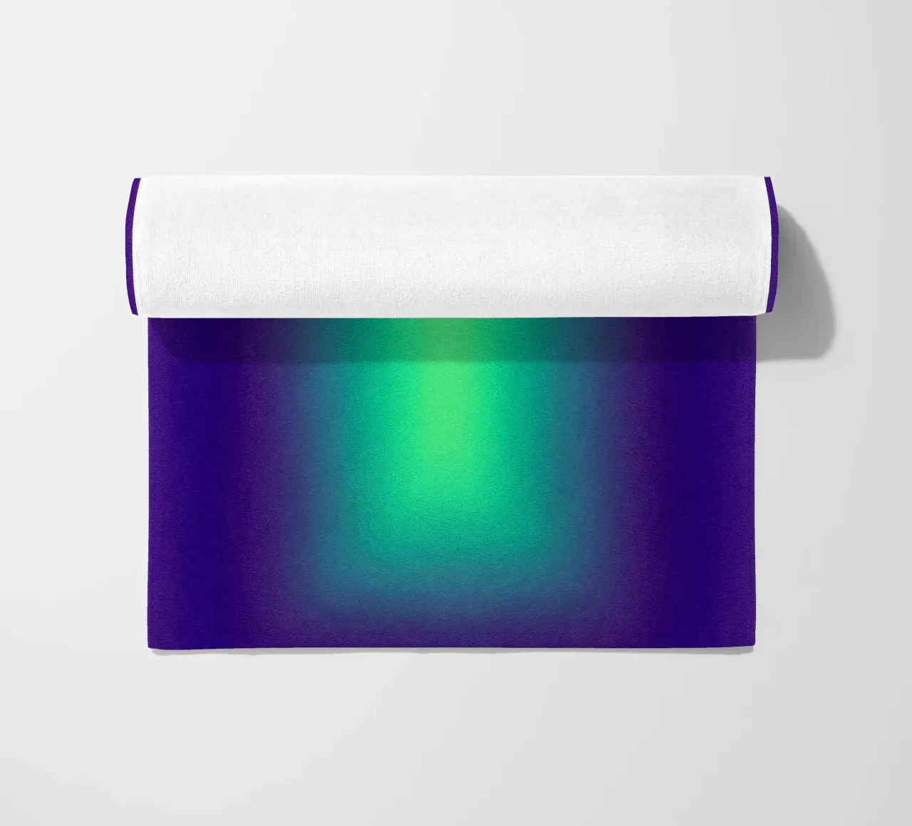 Neon Glow Art - Centro verde in un campo di colore viola telo mare da SMPLE