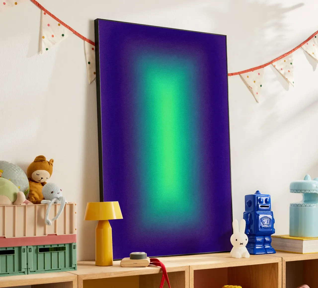 Neon Glow Art - Centro verde in un campo di colore viola alluminio dibond da SMPLE