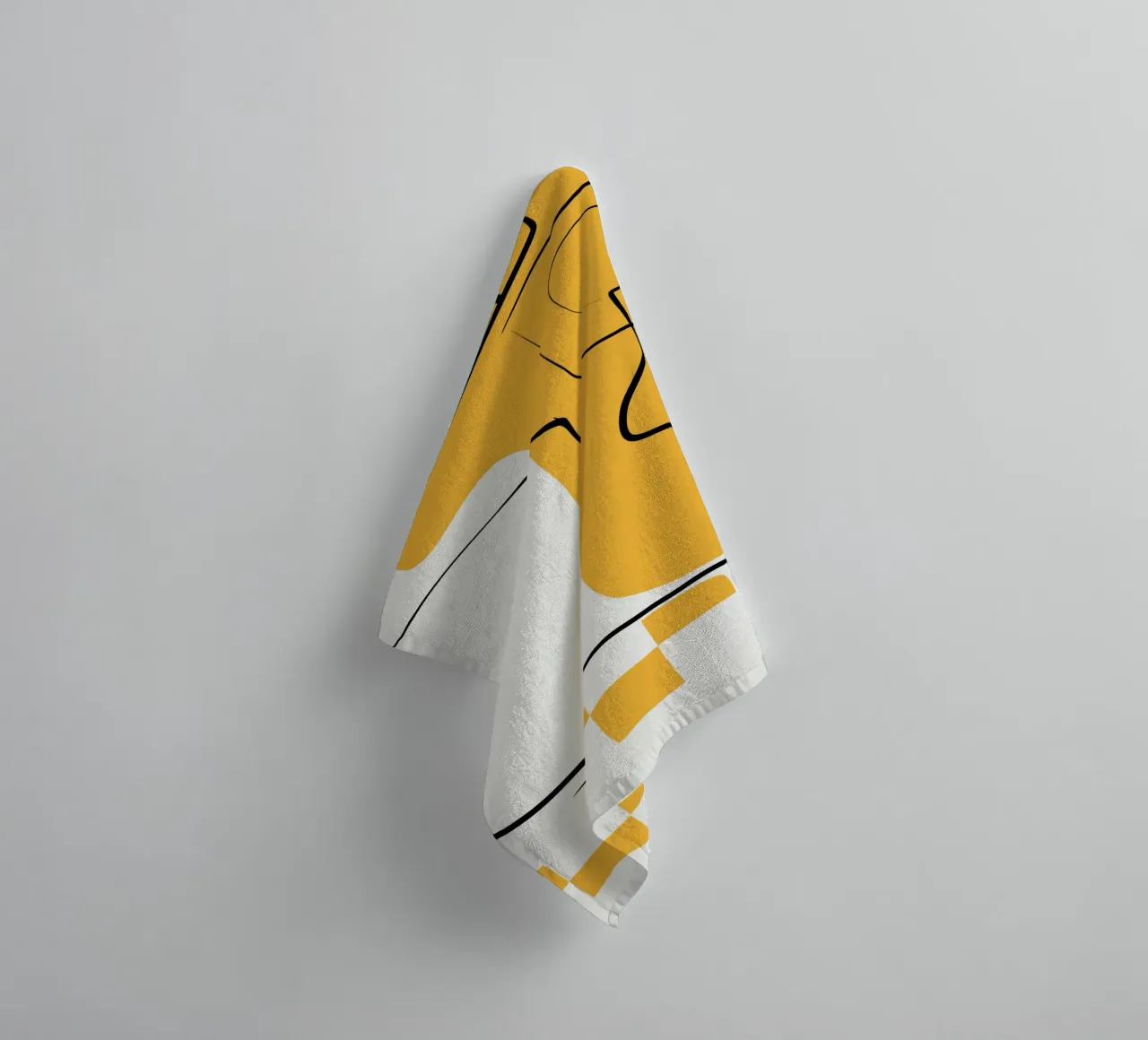 Giallo e linee artistiche 07 asciugamano da bagno da Little Dean