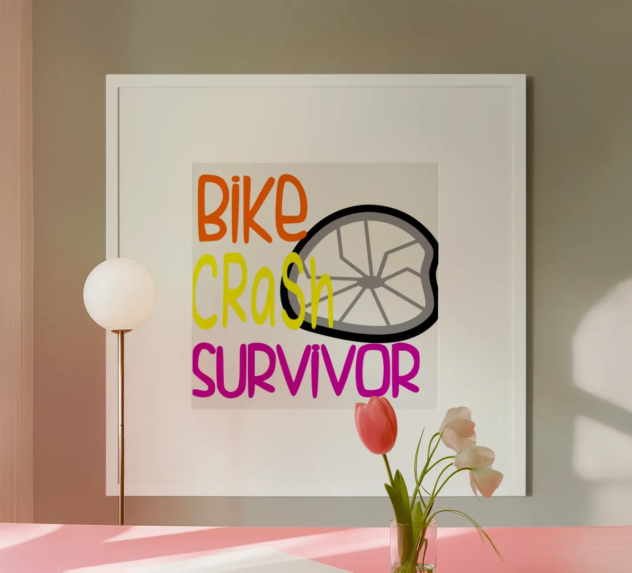 Sopravvissuto a un incidente in bicicletta Umorismo Mountain Biking Divertente Ciclista Arte poster con telaio in legno da sillyindustries