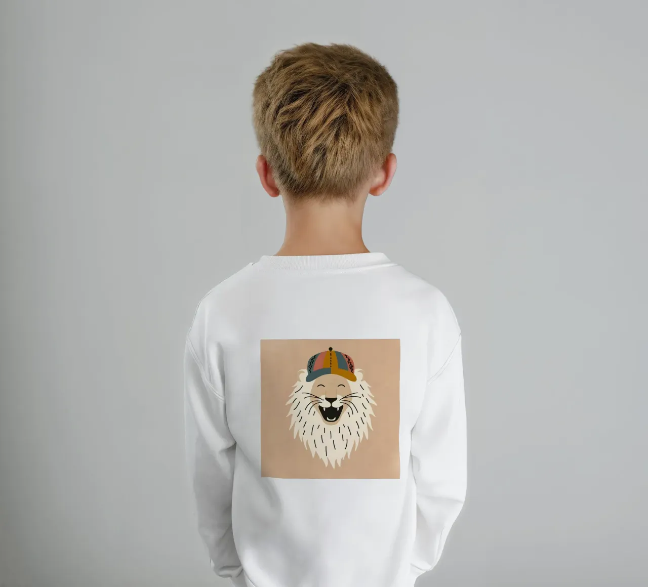 Leone boho felice con cappello felpa bambino da KANESYAARTS