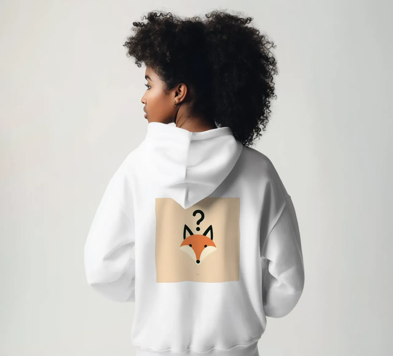 Volpe curiosa, stile boho felpa con cappuccio da KANESYAARTS