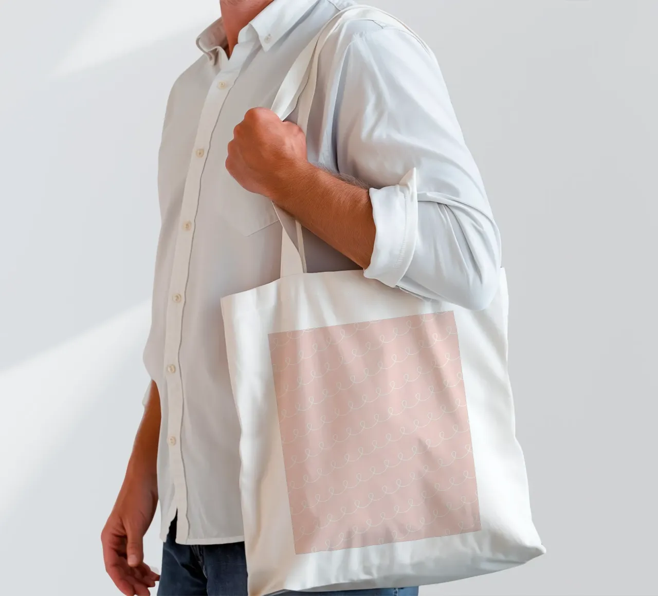 Disegno geometrico minimale di linee ad anello in bianco su rosa polveroso borsa in juta da Beauty in Simplicity