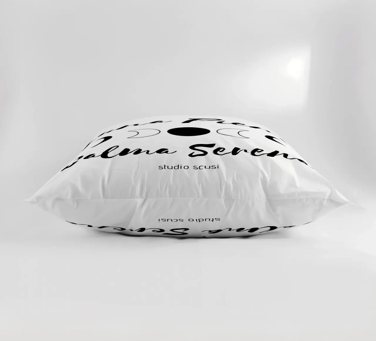 Luna Piena Calma Serena by studio scusi cuscino da studio scusi