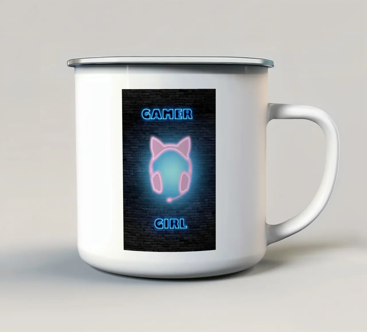 RAGAZZO GIOCATORE tazza in smalto da Charlotte Gagnon