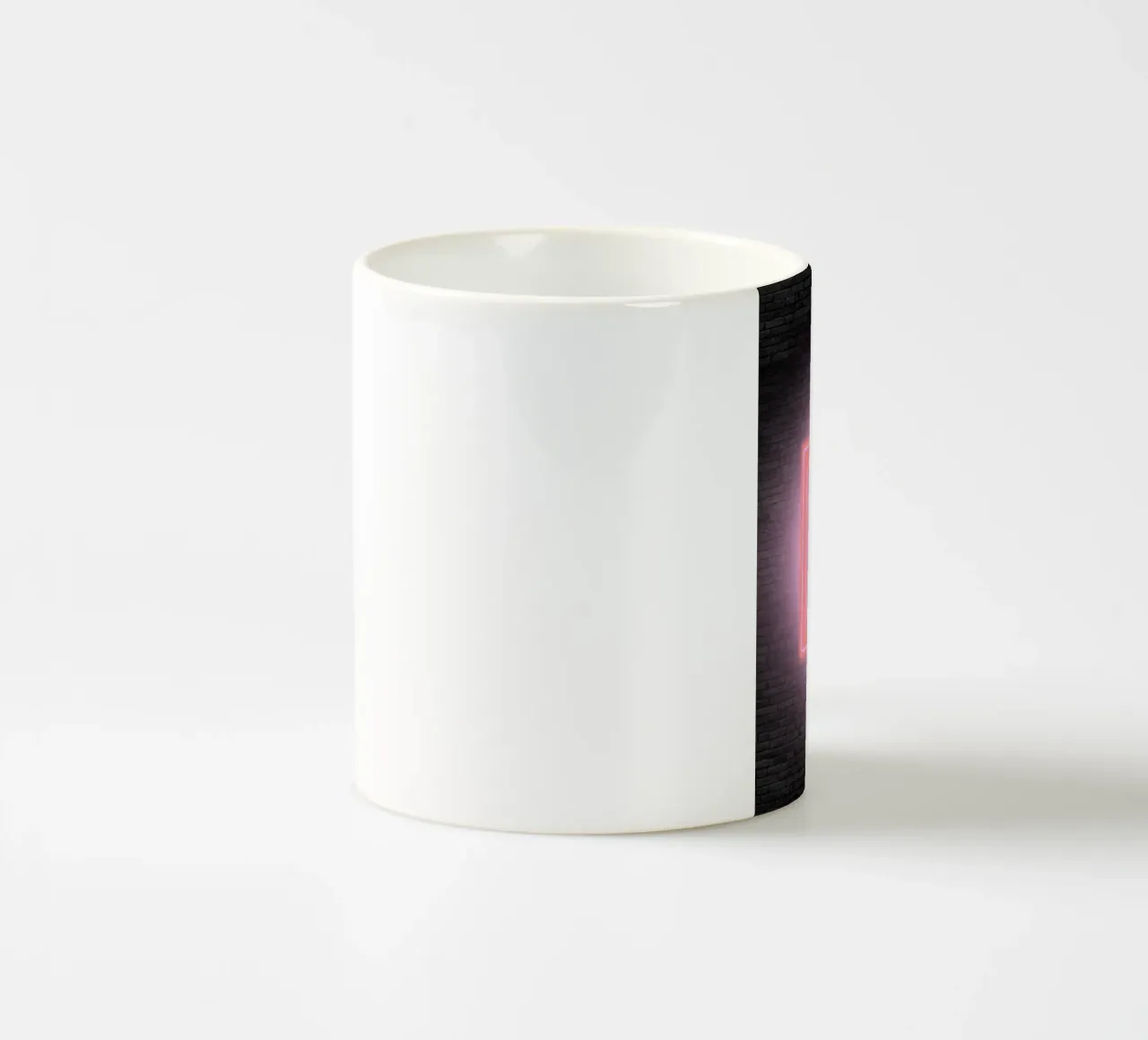 PIAZZA tazza in ceramica da Charlotte Gagnon