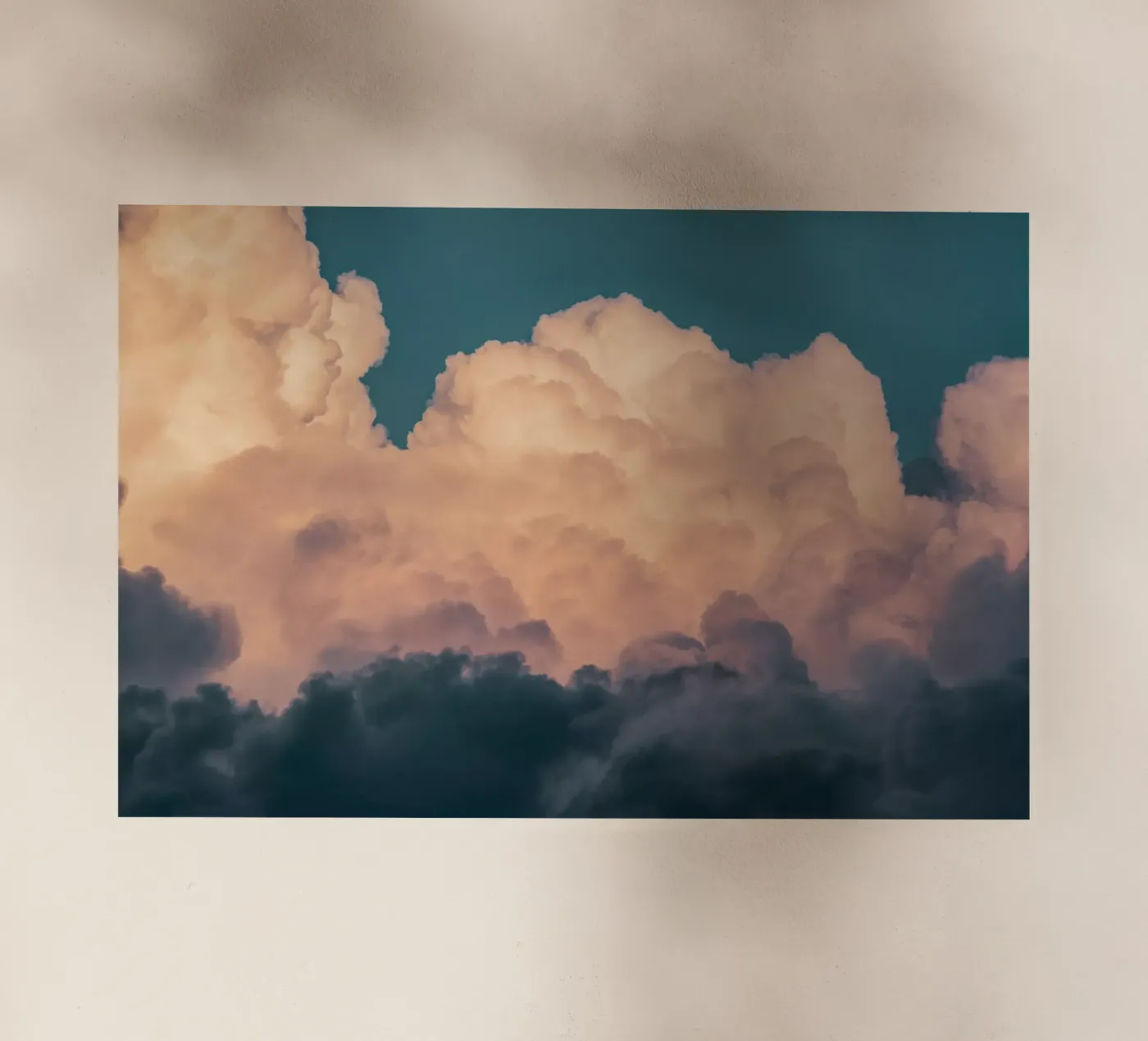 Clouds #8 backlit folie van Tal Paz-Fridman