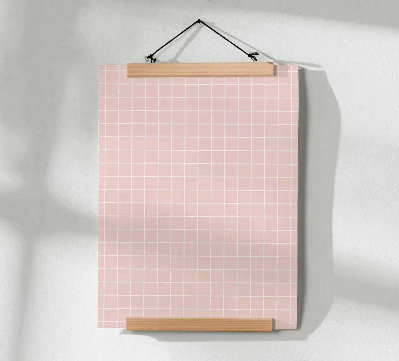 Griglia classica minimale di base, bianca su rosa pastello pallido. carta hahnemühle da Beauty in Simplicity