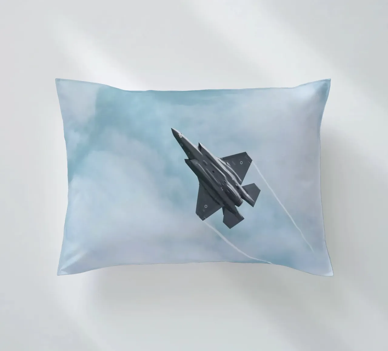 IAF VIII d'epoca cuscino da Tal Paz-Fridman
