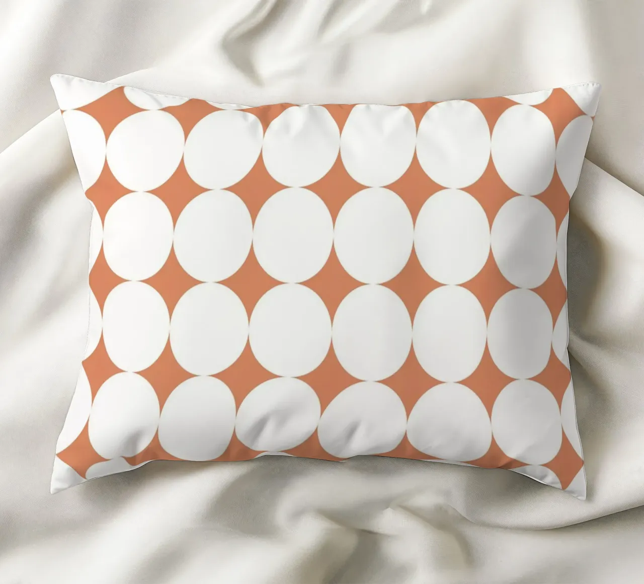 Minimal Geometric Scandi Circle | White on Terracotta Orange cuscino da Beauty in Simplicity