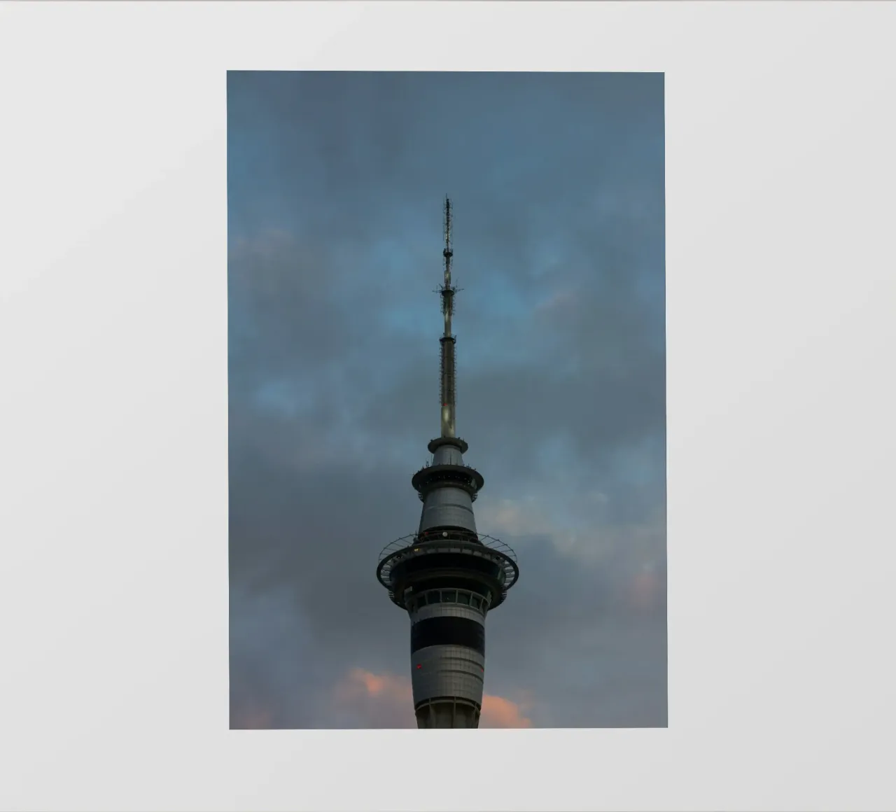 skyscape building in cloud pellicola backlit da comura
