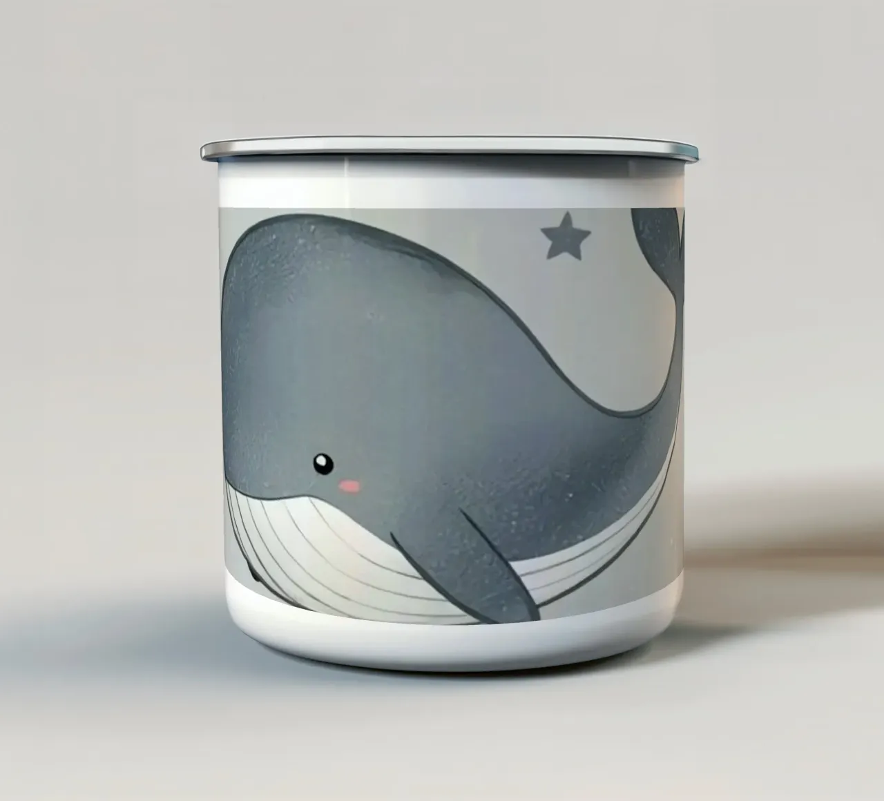 Balena grigia e stelle tazza in smalto da DesignDoodle
