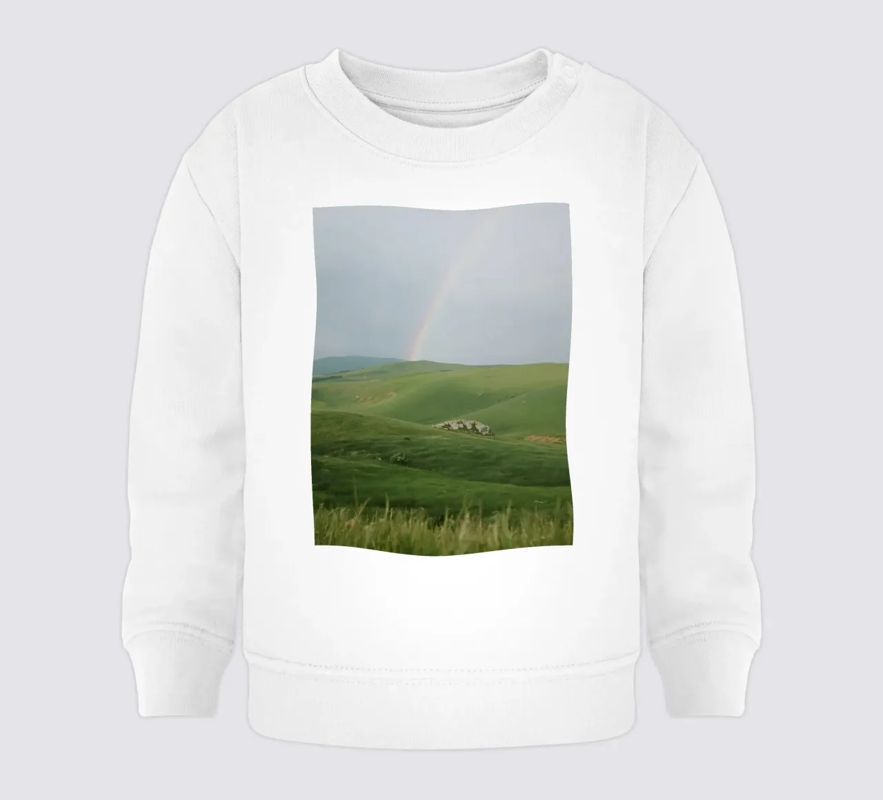 Colline verdi con arcobaleno e rocce felpa neonato da DesignDoodle