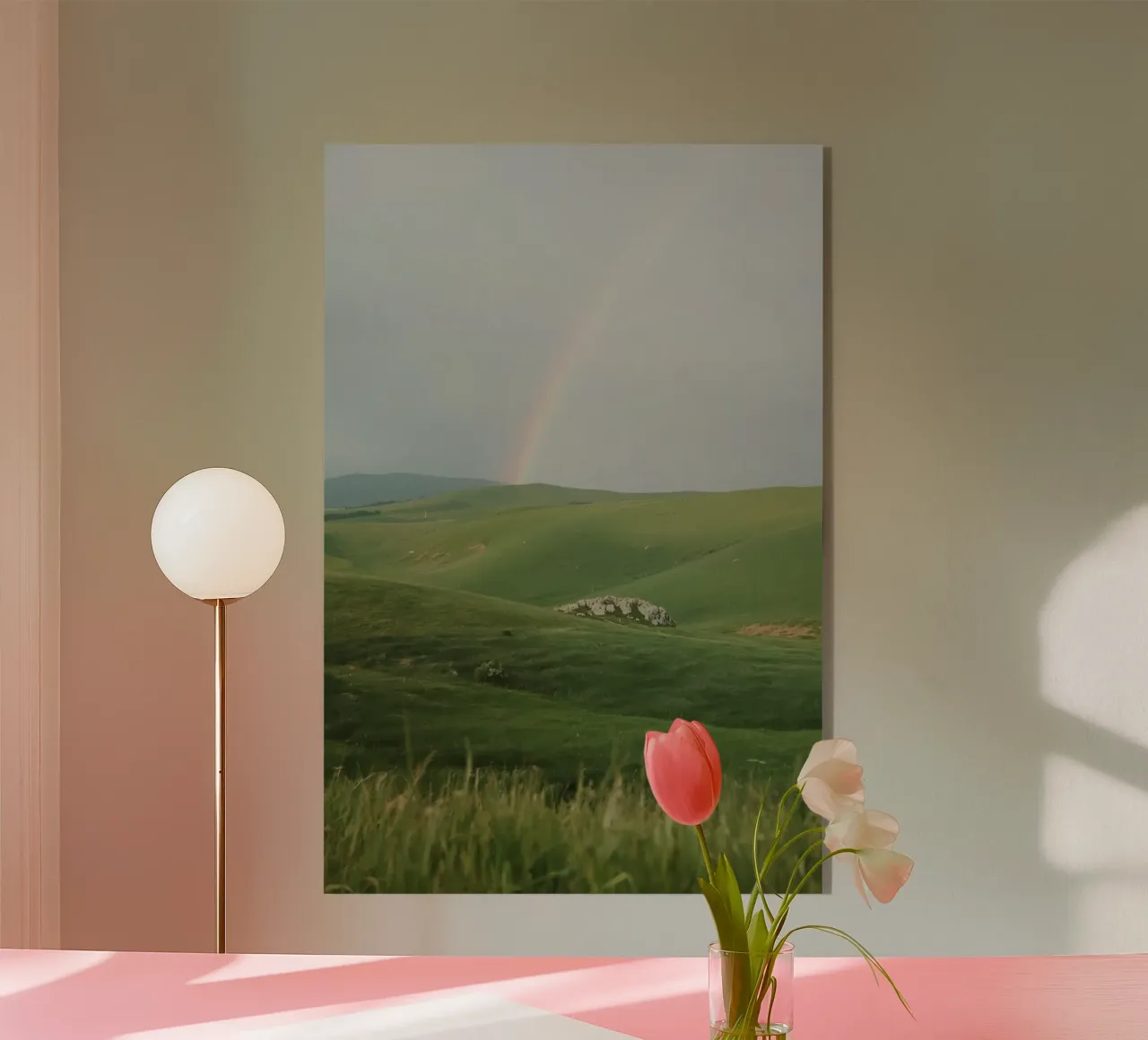 Colline verdi con arcobaleno e rocce plexiglass da DesignDoodle