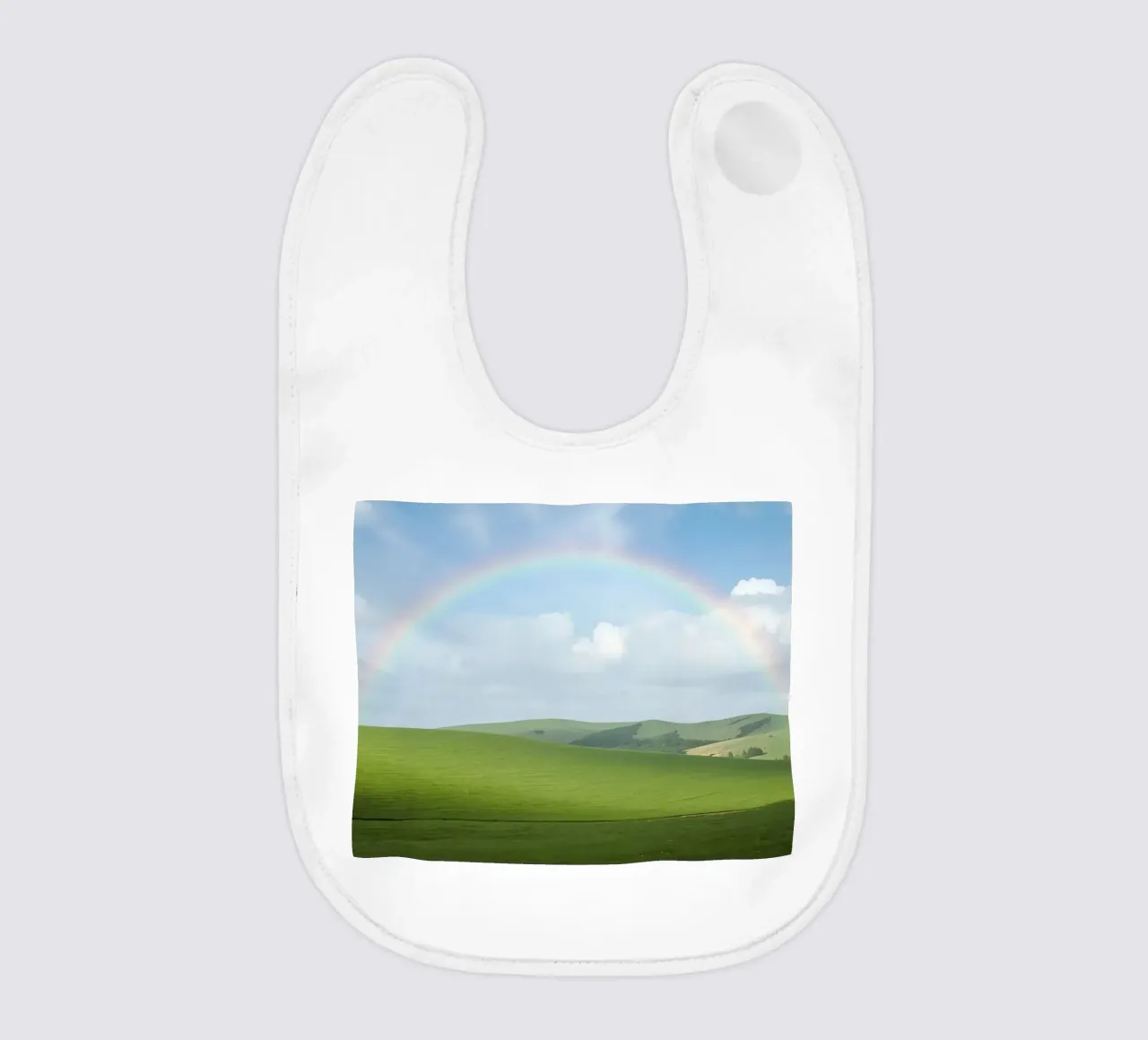 Colline verdi con arcobaleno bavaglino da DesignDoodle