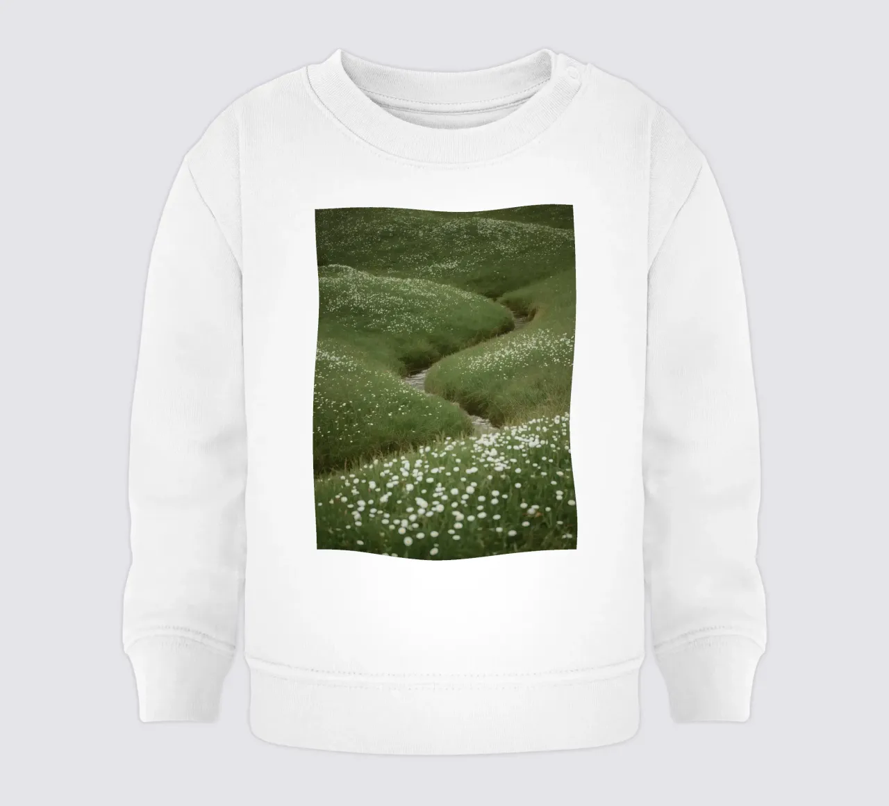 Verdi colline ondulate con ruscello e fiori selvatici felpa neonato da DesignDoodle