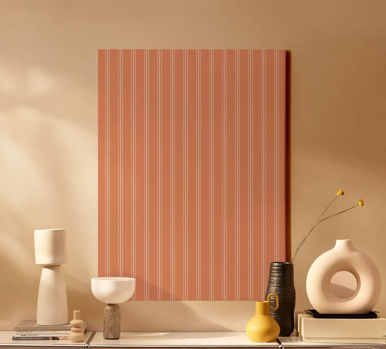 Klassisch skandinavisch gemischte Streifen | Weiß auf Terracotta Ora Leinwand mit Schattenfugenrahmen von Beauty in Simplicity