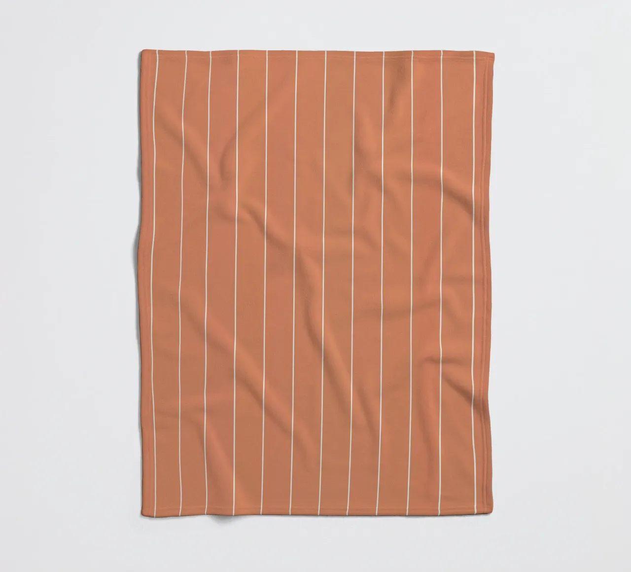 Minimal Basic Classic Stripes | Bianco su Terracotta Arancione coperta in pile da Beauty in Simplicity