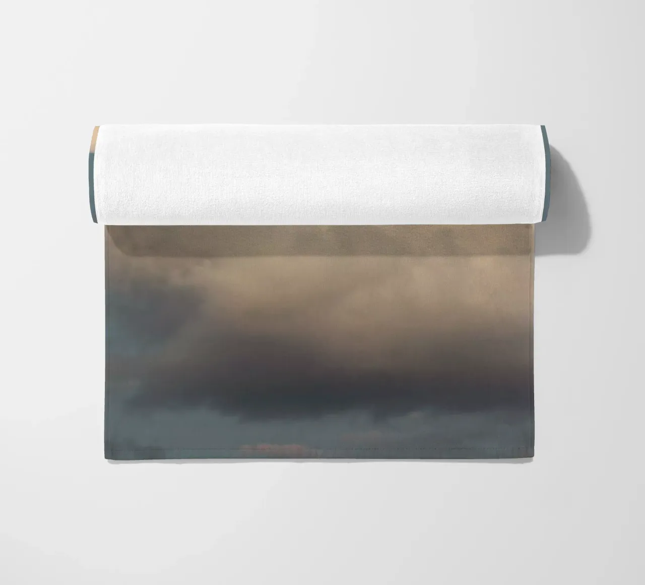 Nuvola(e) #12 telo mare da Tal Paz-Fridman