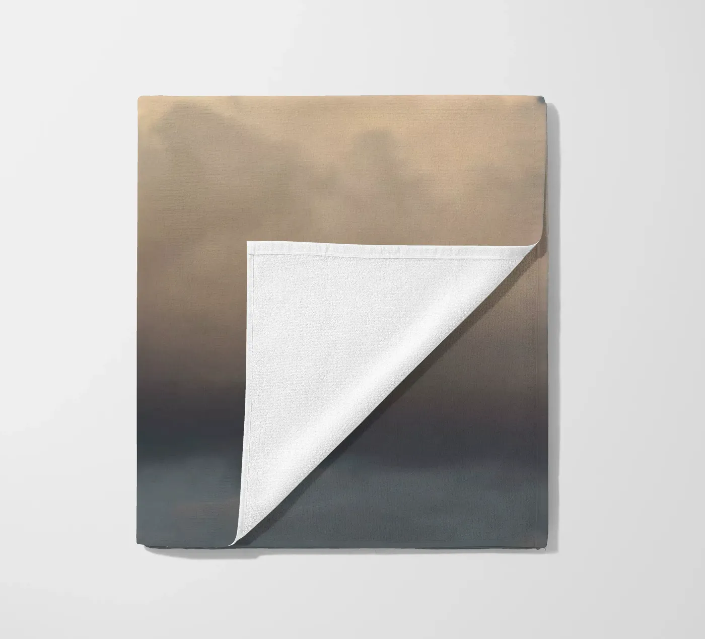 Nuvola(e) #12 telo mare da Tal Paz-Fridman