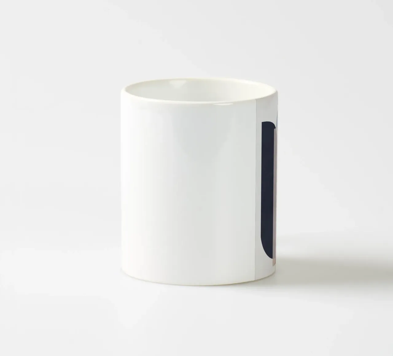 Forme morbide minimali II tazza in ceramica da ThingDesign